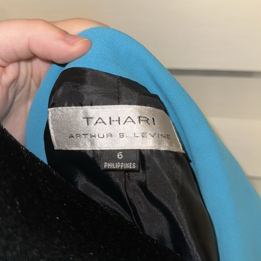 BRAND NEW TAHARI WOMENS BLAZER SIZE US (6) - Picture 9 of 10